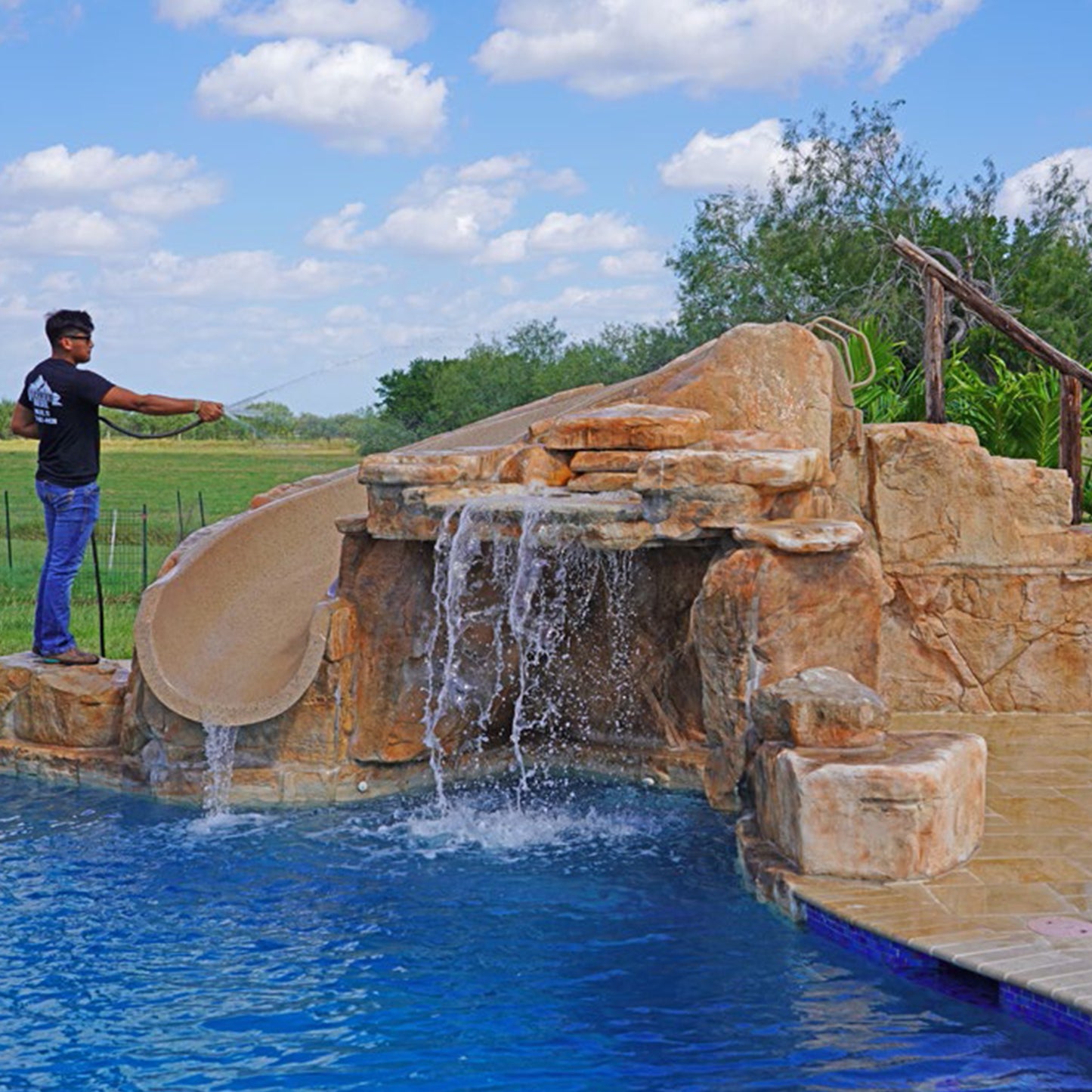 Rico Rock® Water Slide Access