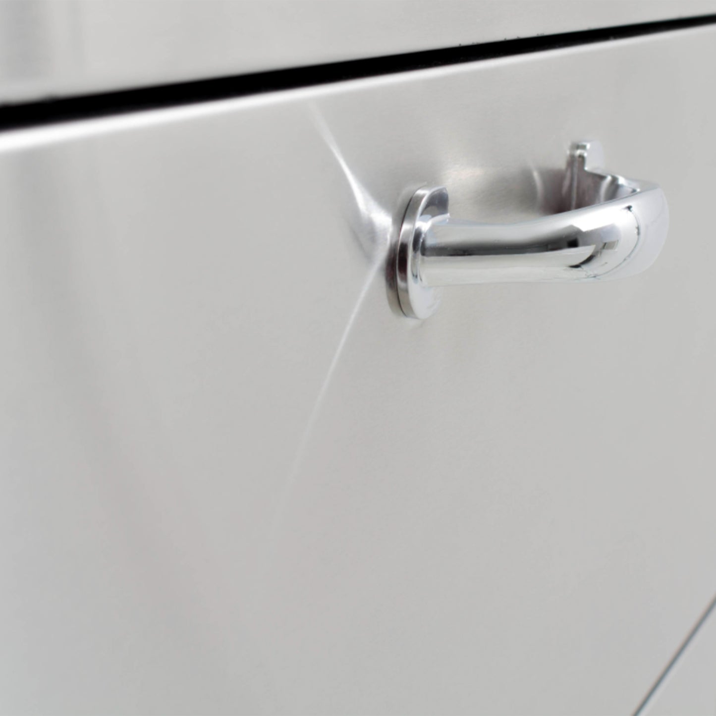 Blaze Built-In 34-Inch Kamado Sleeve w/ Drawer