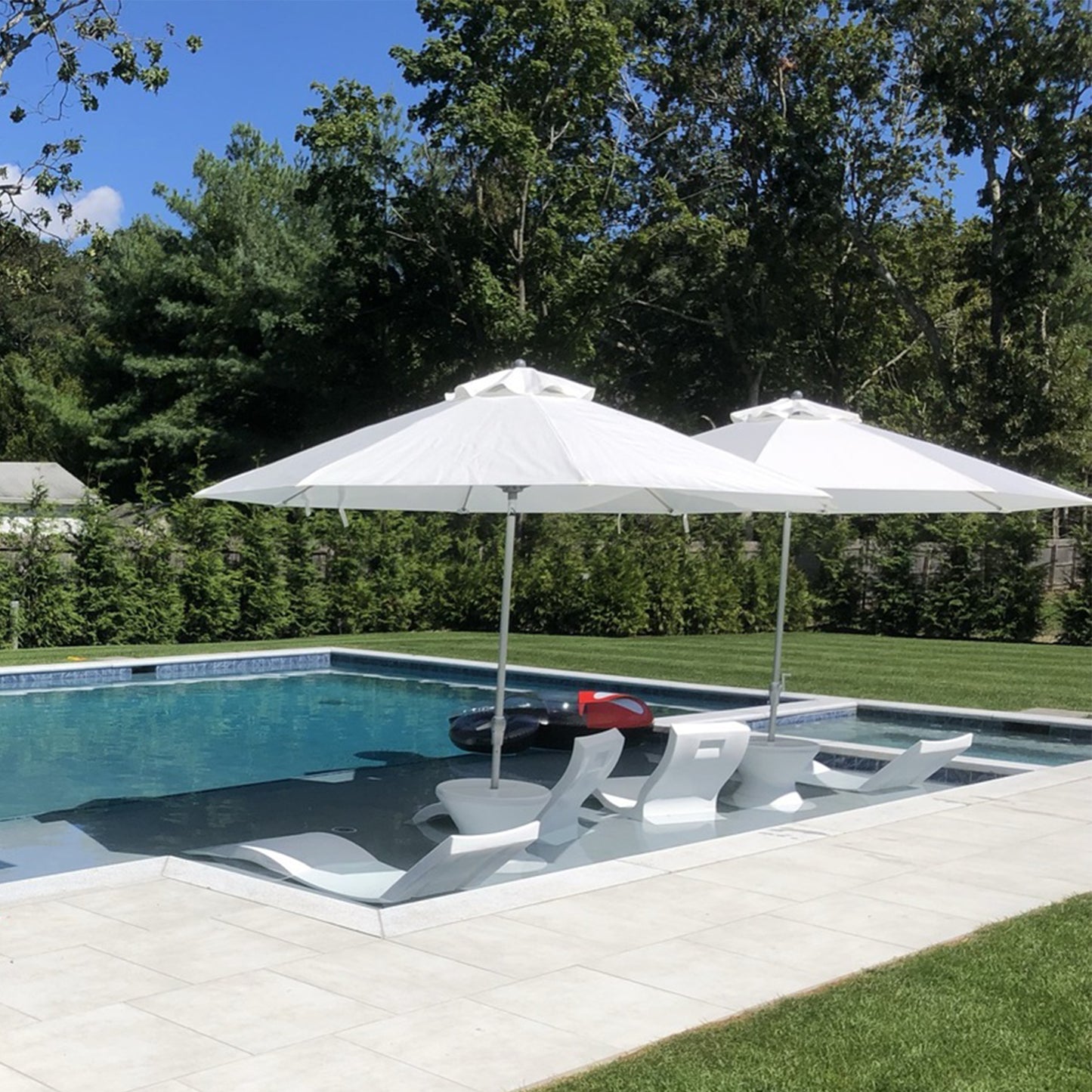 Ledge Lounger Select Umbrella - Octagon Canopy