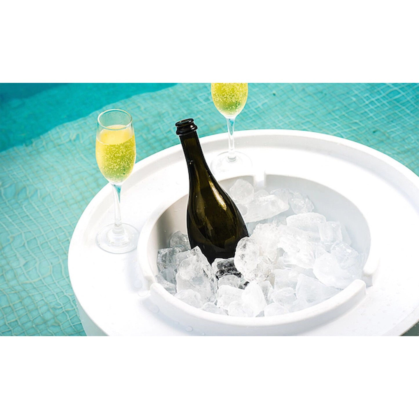 Ledge Lounger Signature Ice Basin Table