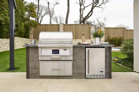 Coyote Pellet Grill