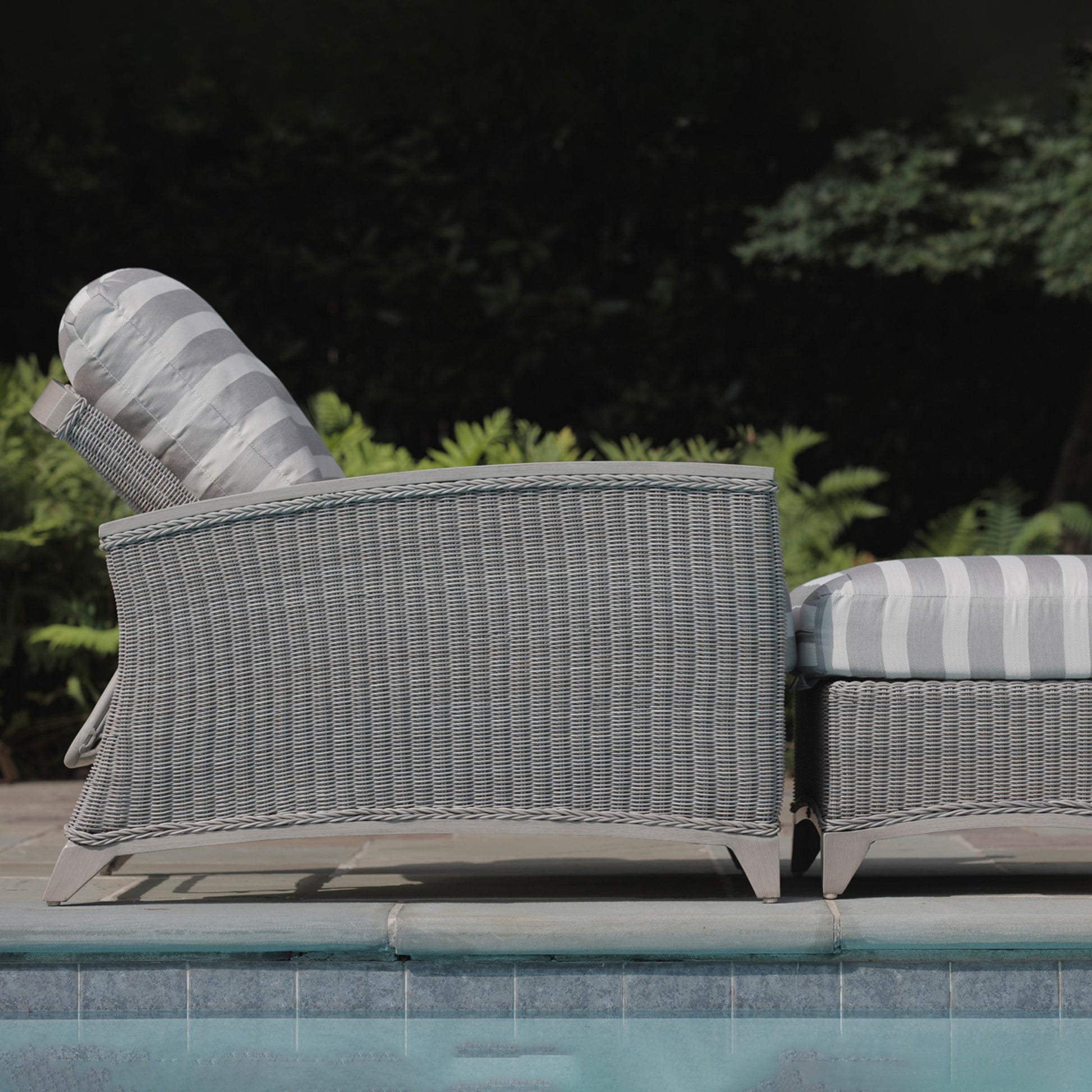 Summer recliner discount chairs