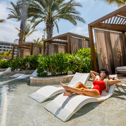Ledge Lounger Signature Chaise