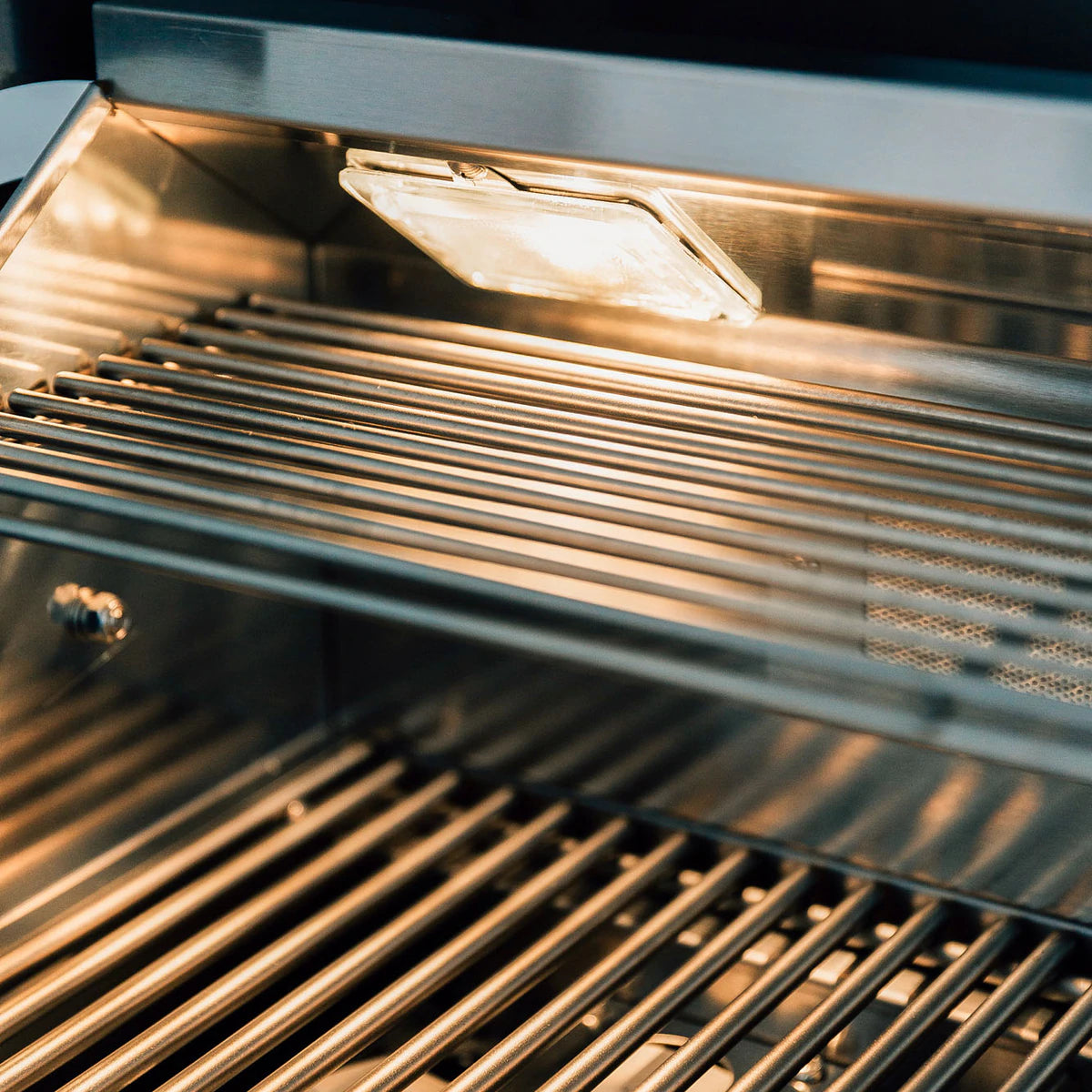 Summerset TRL 32-Inch Built-in Gas Grill