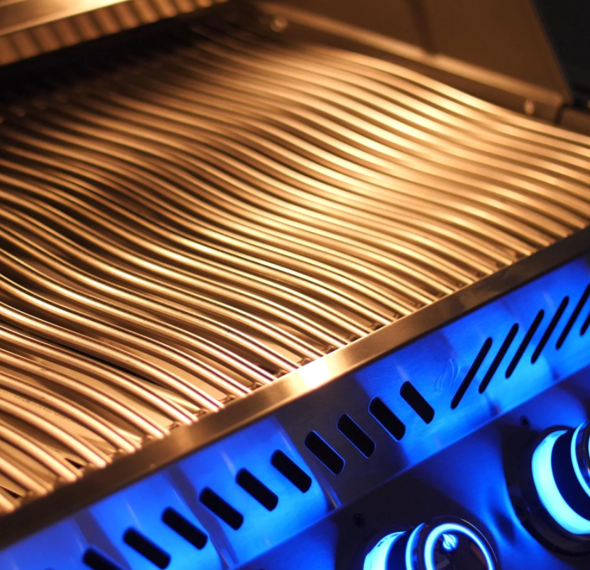 Napoleon Prestige PRO™ 825 Built-In Gas Grill w/ Infrared Bottom & Rear Burner (Stainless Steel)