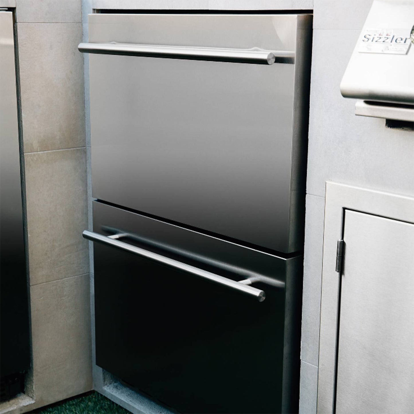 Summerset 24-Inch Deluxe Outdoor Rated 2-Door Fridge