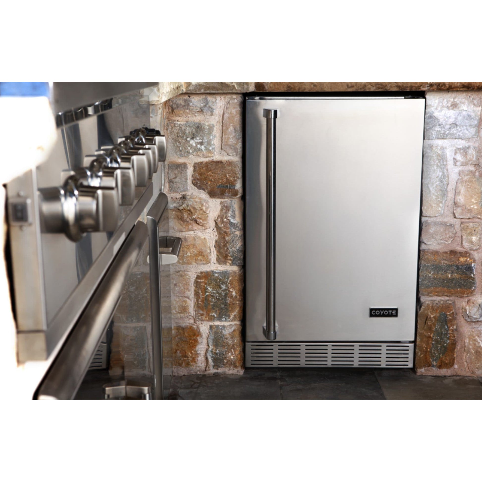 Coyote Outdoor Living 24-Inch Outdoor Refrigerator - Just Grillin Outdoor  Living