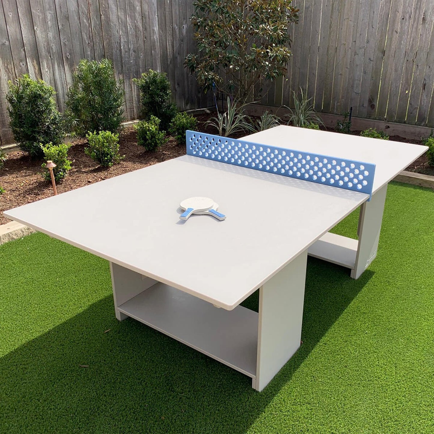 Ledge Lounger Ping Pong Table Set