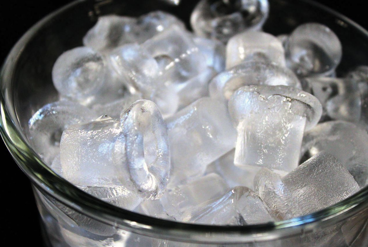 The Clear Ice Maker