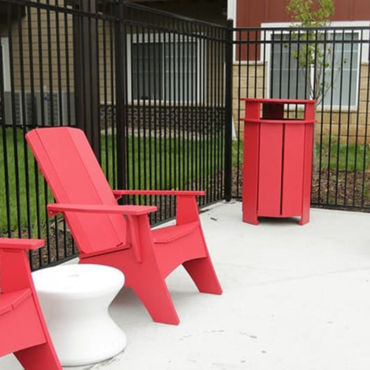 Ledge Lounger Mainstay Trash Bin