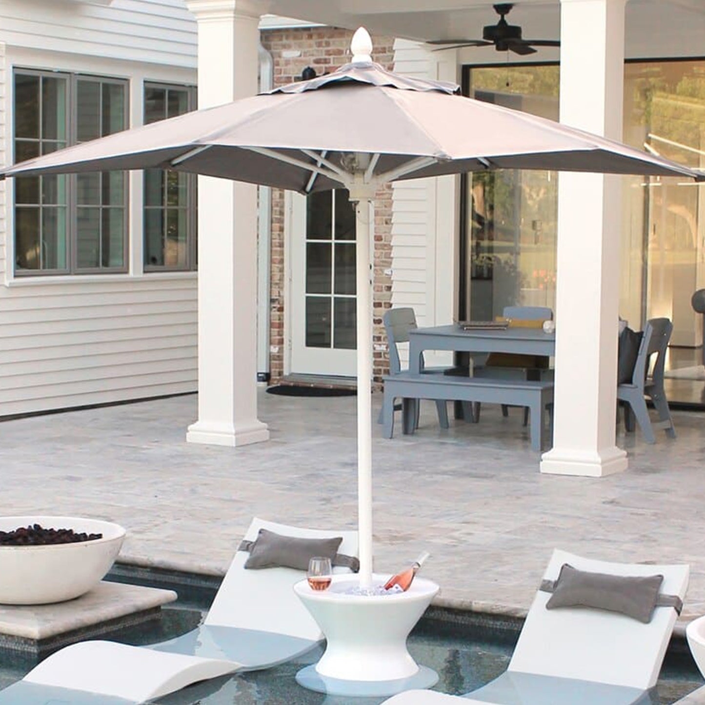 Ledge Lounger Select Umbrella - Square Canopy